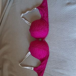 Victoria's Secret pink Bra 34 C